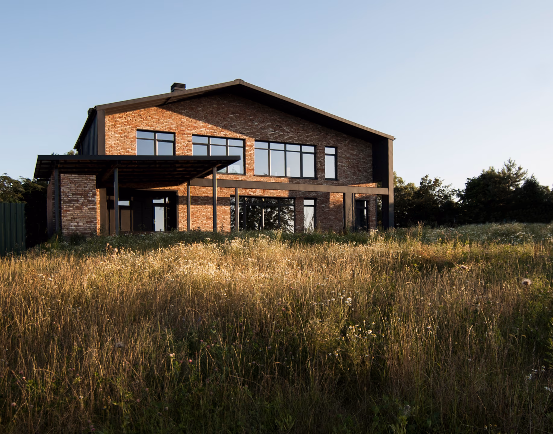 ДОМ ОЗЕРЕЦКОЕ