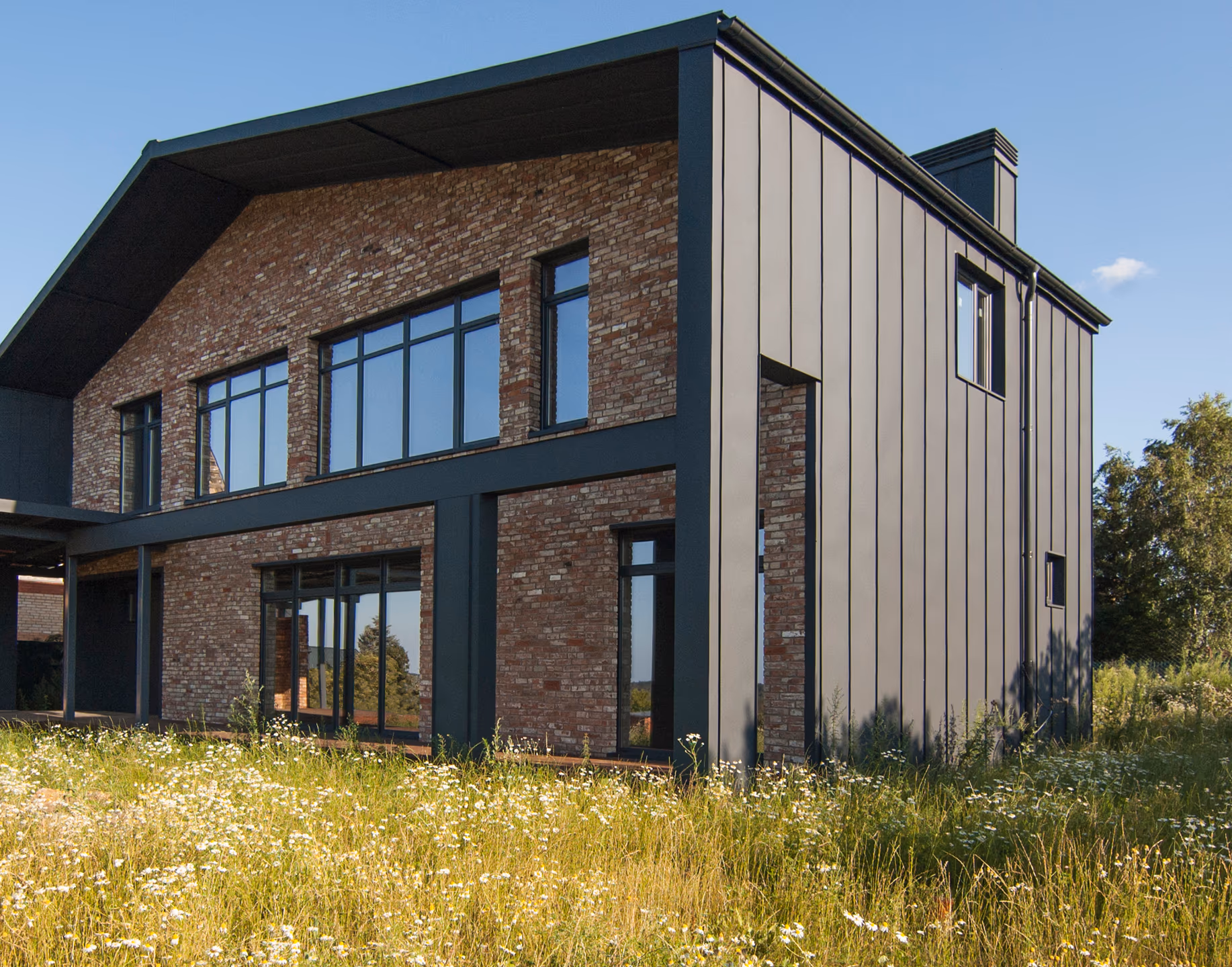 ДОМ ОЗЕРЕЦКОЕ